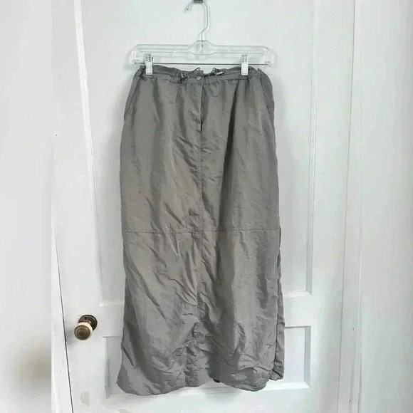 Oak + Fort Parachute Grey Drawstring Skirt W/Toggle Waist Size S TRENDING - Picture 1 of 2